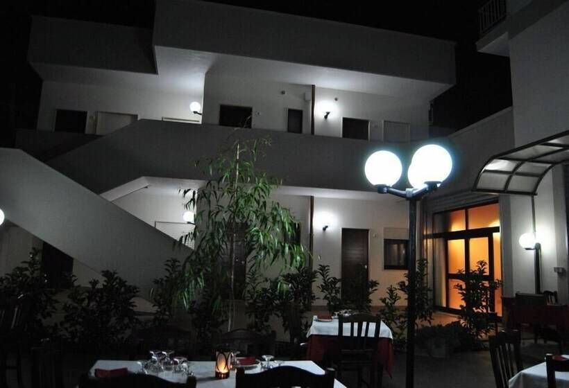 فندق La Tana Del Lupo