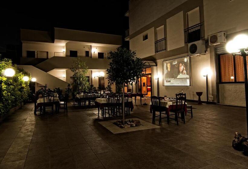 فندق La Tana Del Lupo