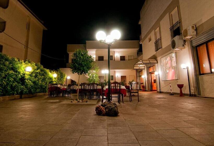 فندق La Tana Del Lupo