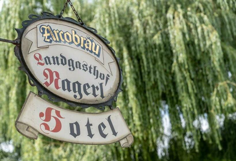 ホテル Landgasthof Nagerl