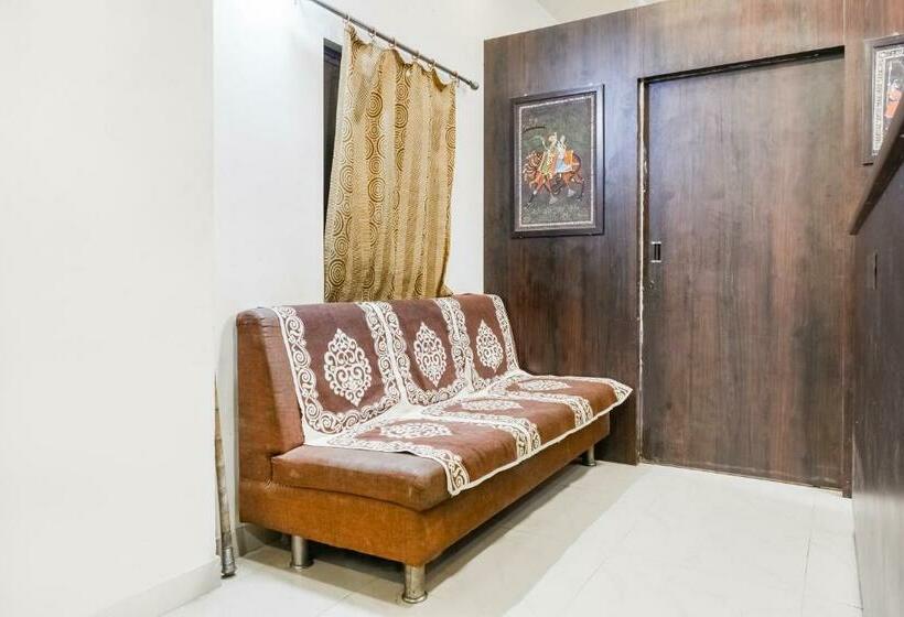 O The Thar Mid Way Hotel And Restaurant