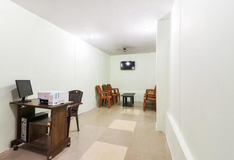 호텔 O Kartikeya Park View Residency