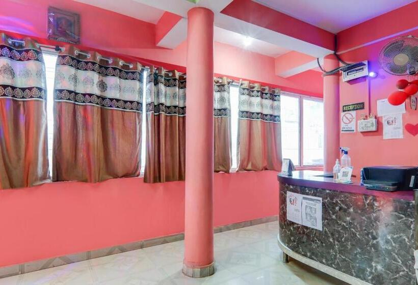 בית מלון כפרי Oyo 75326  Shri Sai Palace