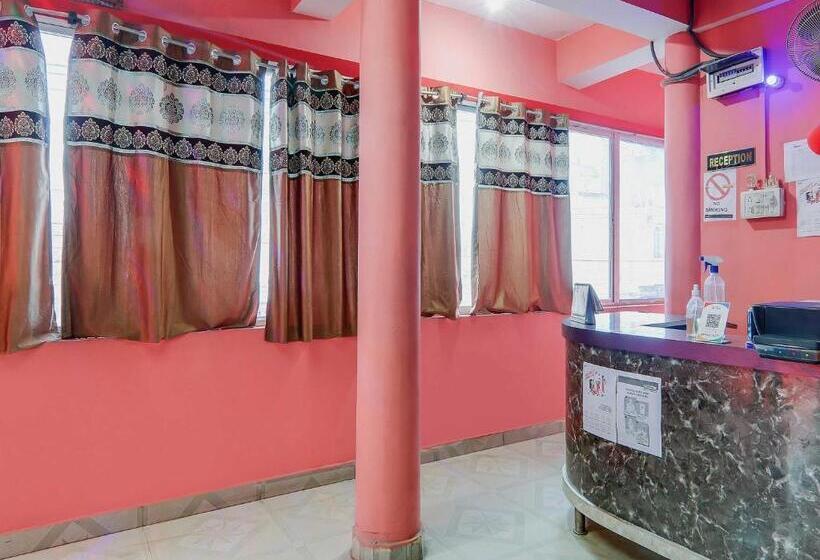 בית מלון כפרי Oyo 75326  Shri Sai Palace