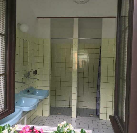 ホテル Penzion A Autokemp Wolf