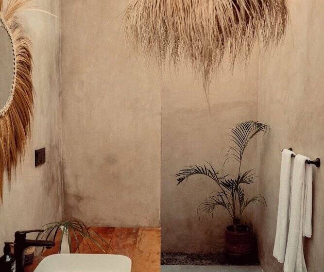 ホテル The Garden