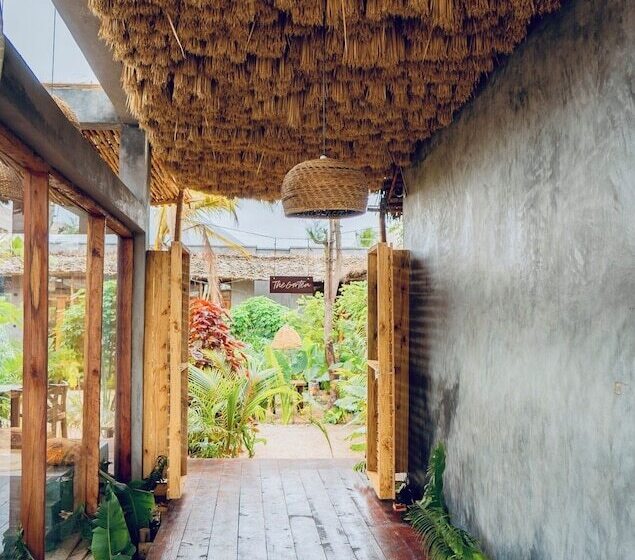 ホテル The Garden