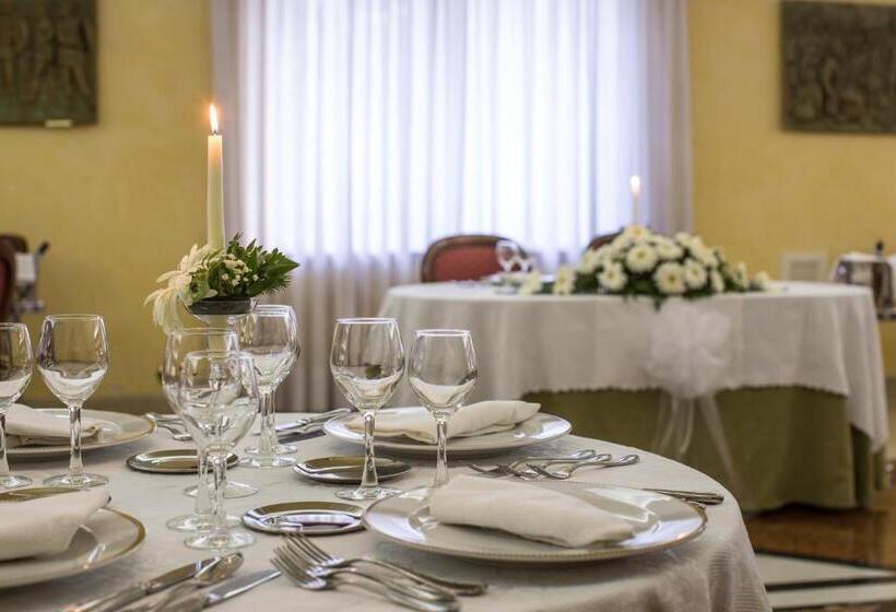 فندق Yellow Park