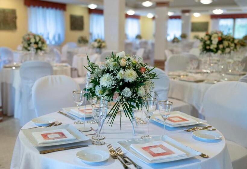 فندق Yellow Park