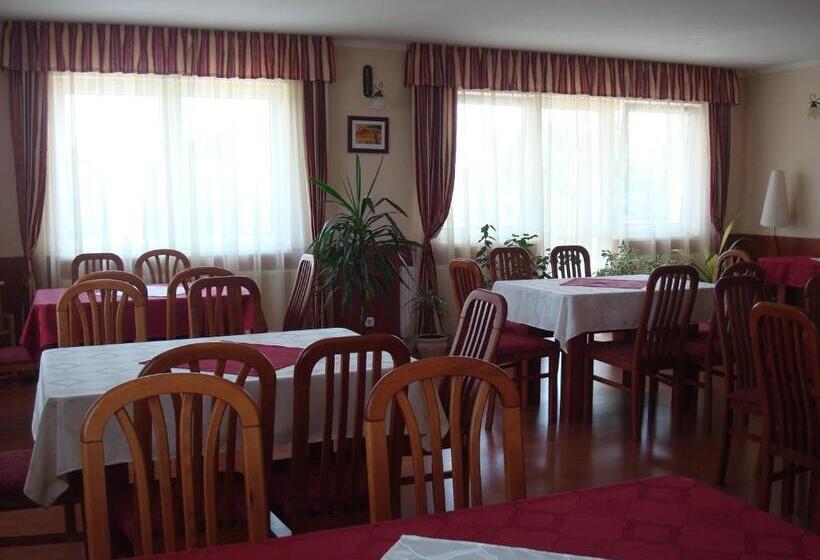 Major Hotel és Palóc Apartmanház