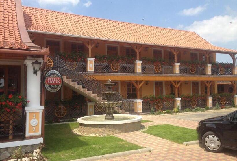 汽车旅馆  Berényi Fogadó