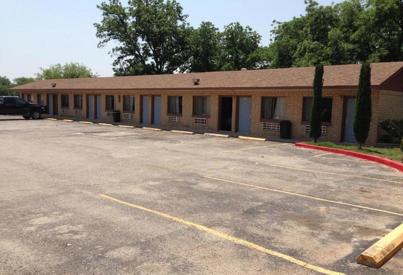 Мотель De Leon Inn