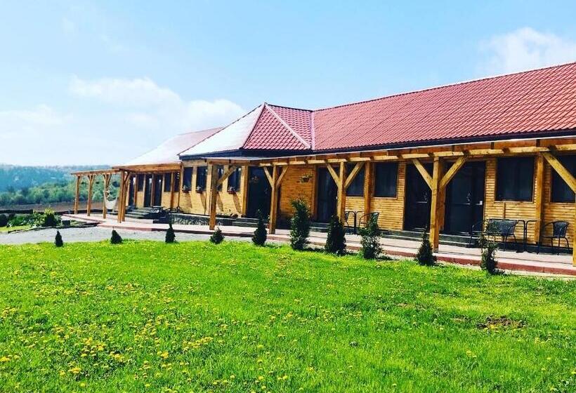 פנסיון Aranyló Vendégház