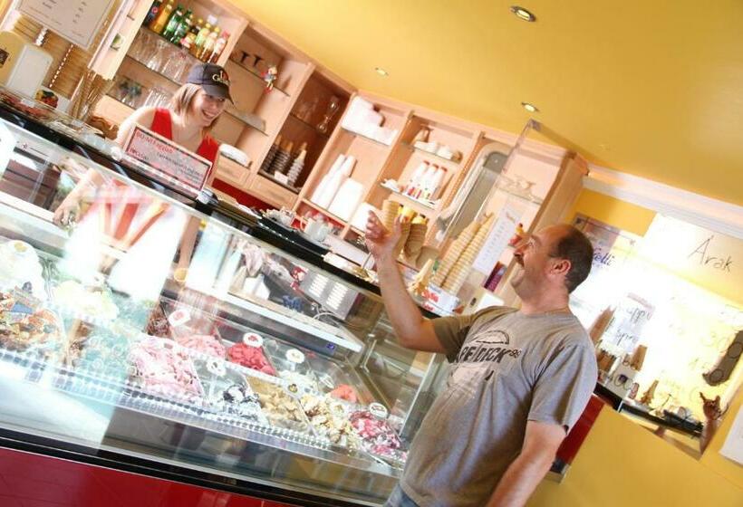 膳宿费 Bo Ni Vendégház