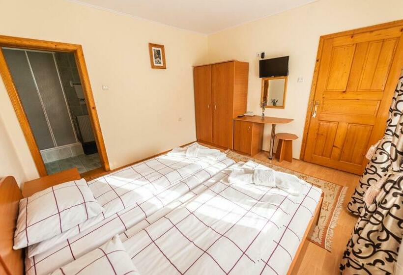 Пансион Casa Sandina