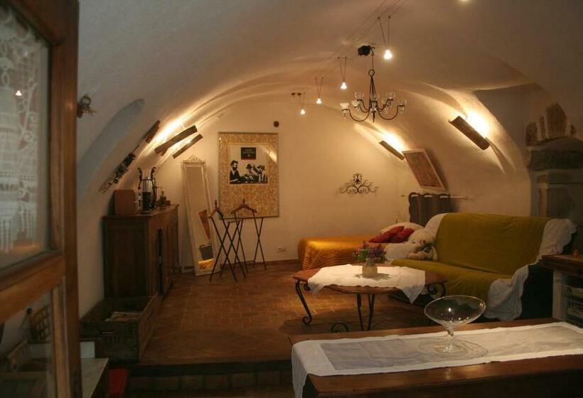 بنسيون Chambre D'hôtes La Romarine