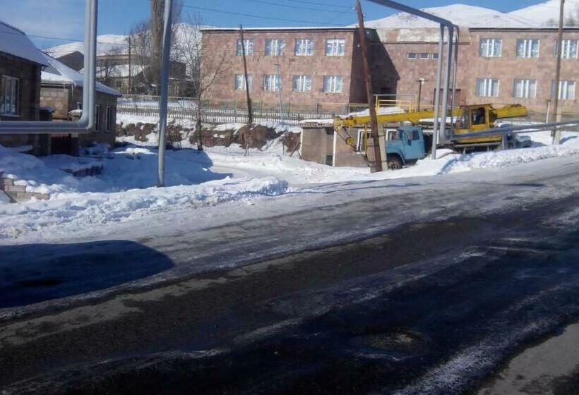 膳宿费 Eco Guest House Meghradzor