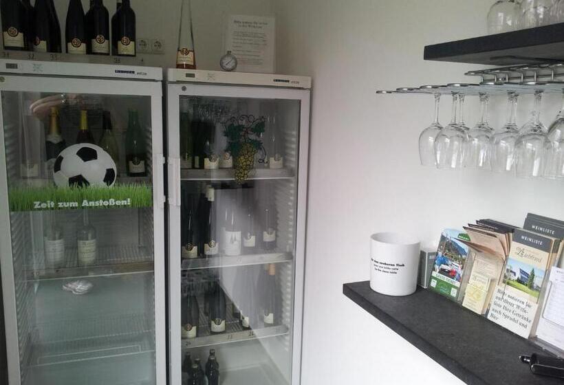 ペンション Ferienweingut Liebfried