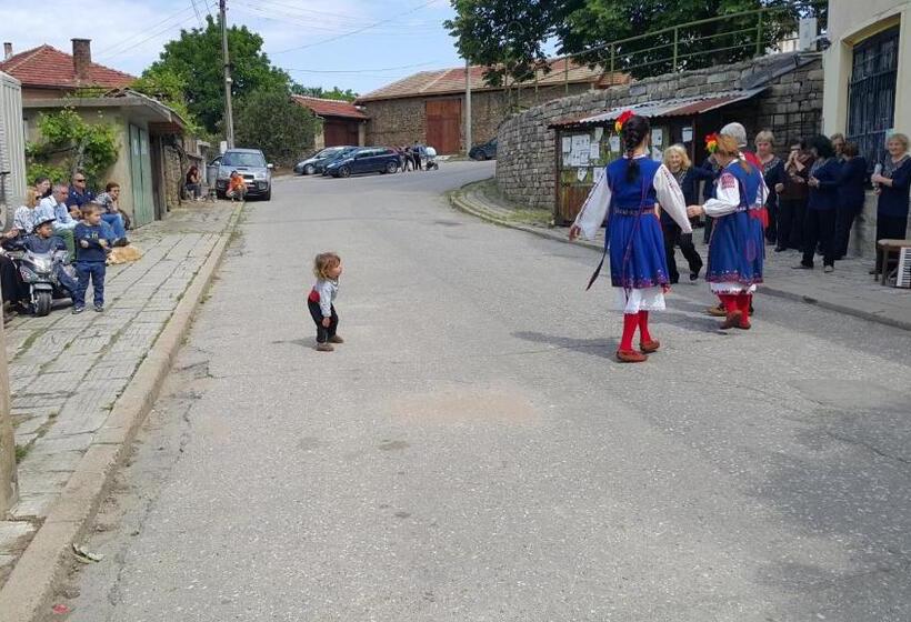 膳宿费 Vedra Guest House