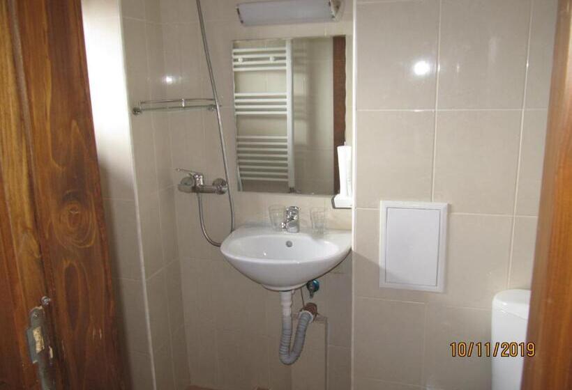 بنسيون Guest House Belchin View