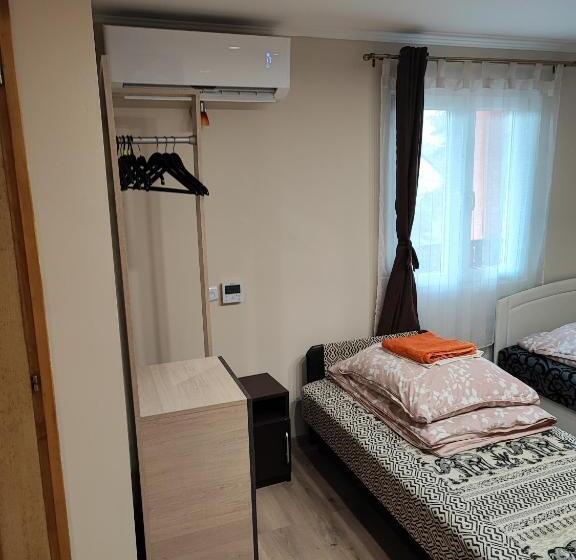 膳宿费 Havanna étterem és Vendégház