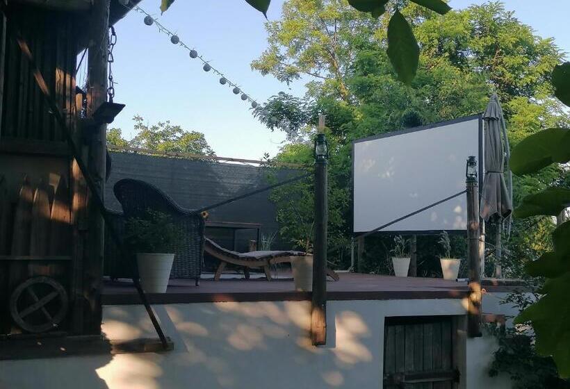 פנסיון Kultúrélet Vendégháza