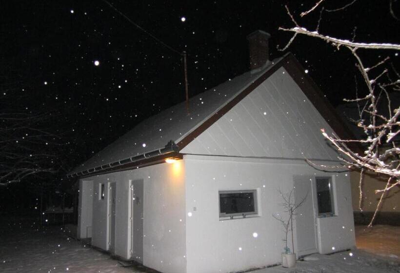 פנסיון Kultúrélet Vendégháza