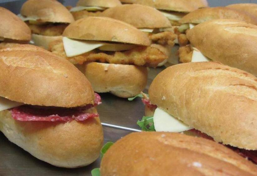 פנסיון Kultúrélet Vendégháza