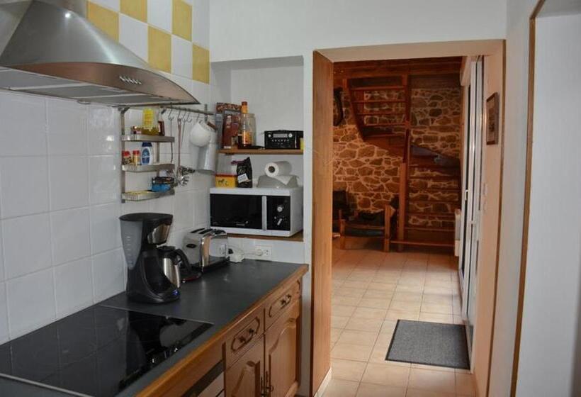 بنسيون La Ferme Du Père