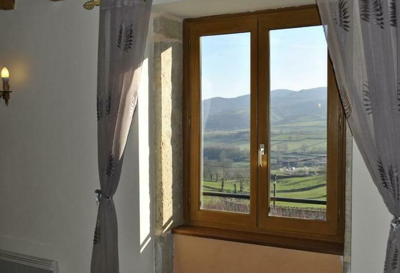 Пансион La Grange Fleurie