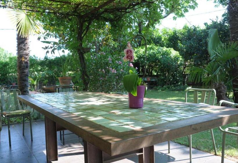 ペンション La Mazade De Saint Mamert