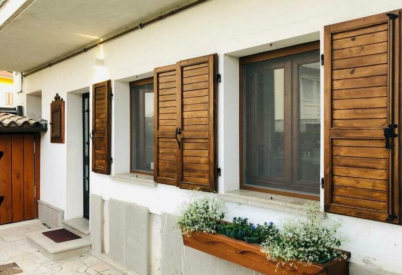 Пансион Pal Biel Affittacamere Avasinis