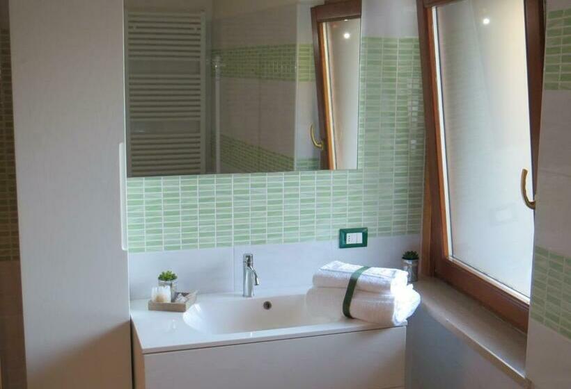 Пансион Pal Biel Affittacamere Avasinis