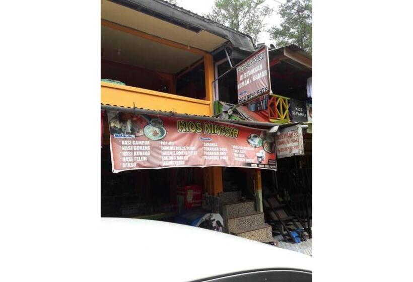 Пансион Pondok Ningsih 1 Malino