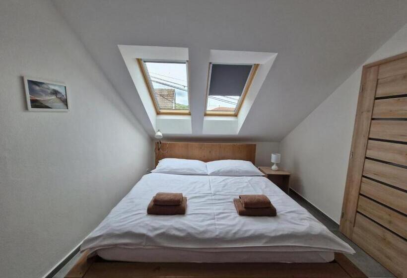 펜션 Restaurace Apartmány Bobule