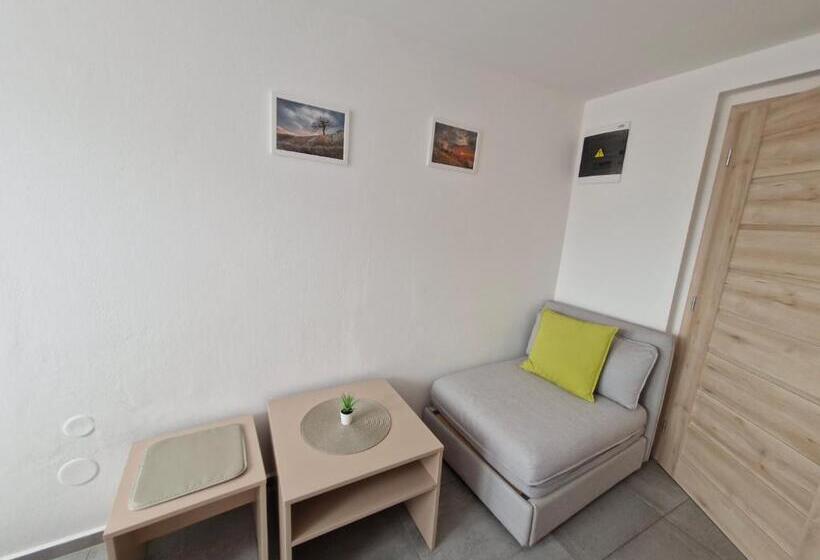 펜션 Restaurace Apartmány Bobule