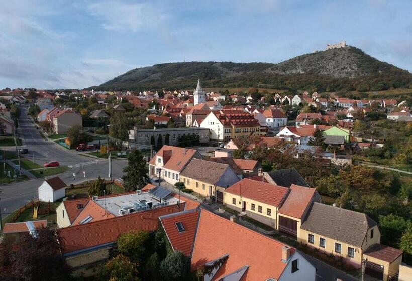 펜션 Restaurace Apartmány Bobule