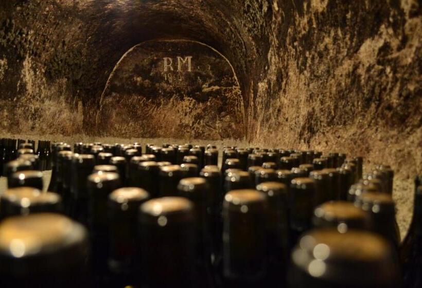 פנסיון Turján Vendégház