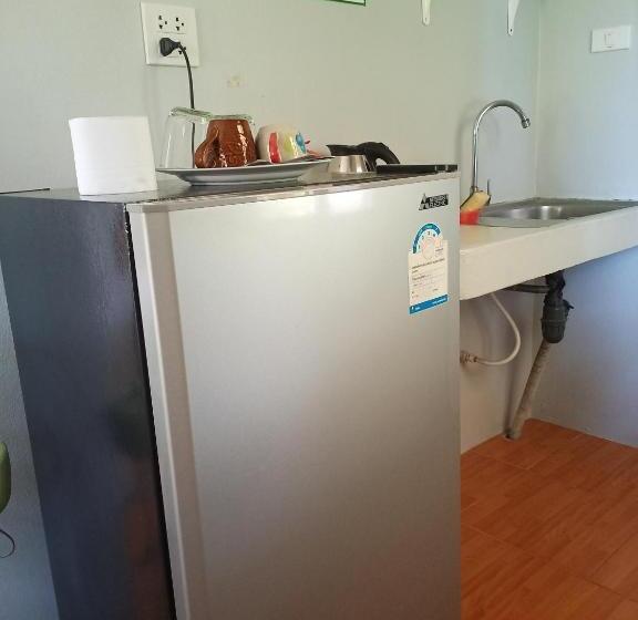 펜션 Wandee Resort Bankrut