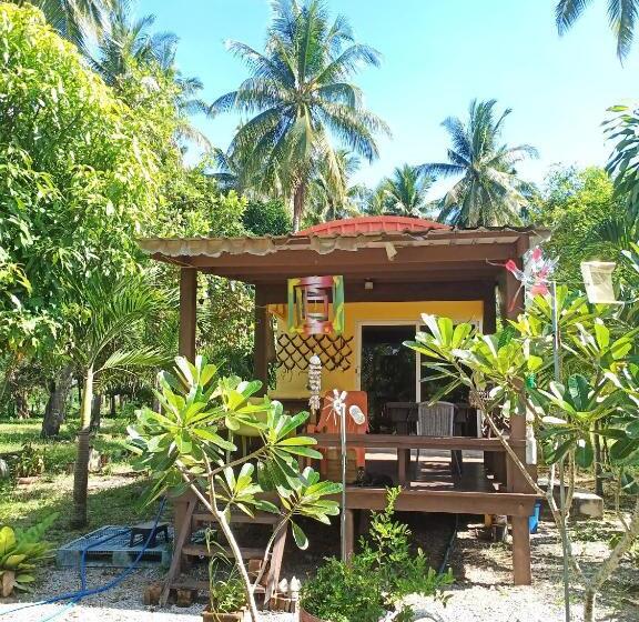 펜션 Wandee Resort Bankrut