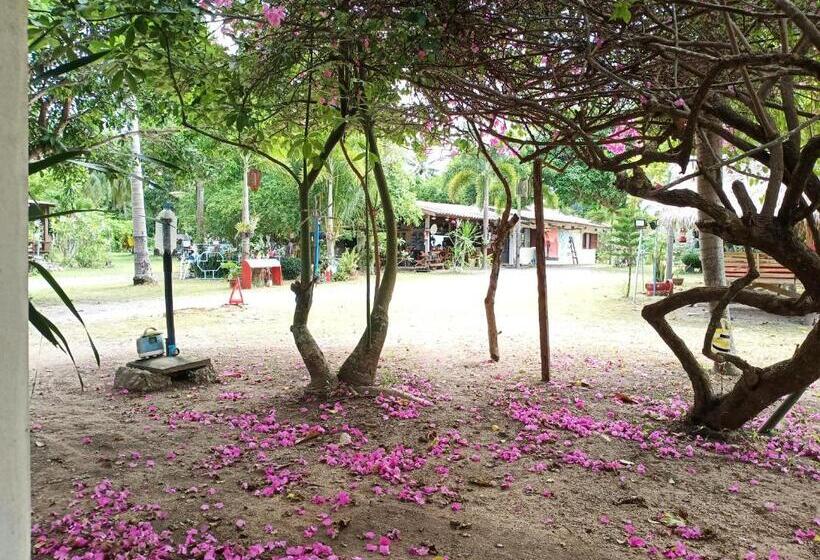 펜션 Wandee Resort Bankrut