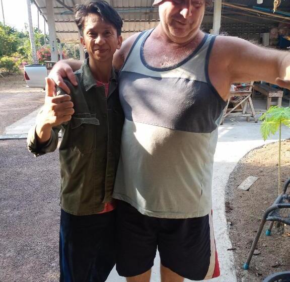 펜션 Wandee Resort Bankrut