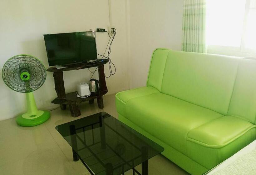 펜션 Wandee Resort Bankrut