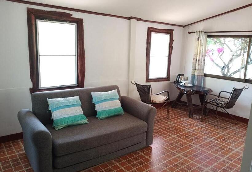 펜션 Wandee Resort Bankrut