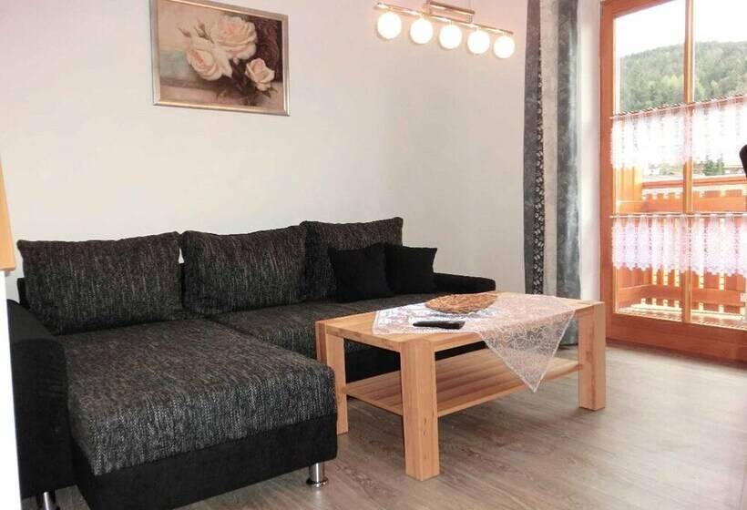 بنسيون Zum Kramerwirt