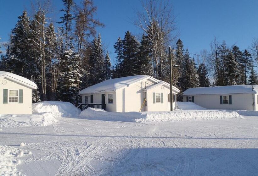 فندق على الطريق Lakeside Stays