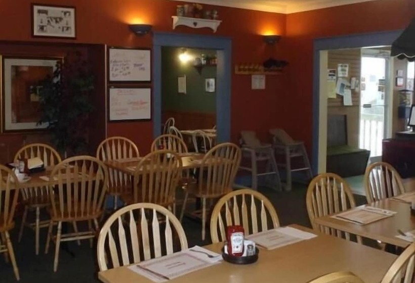 فندق على الطريق Lakeside Stays