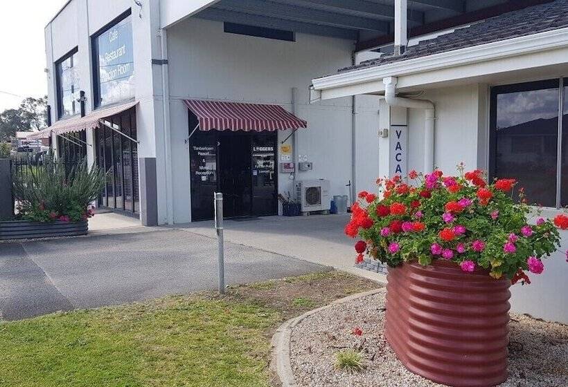 Timbertown Motel