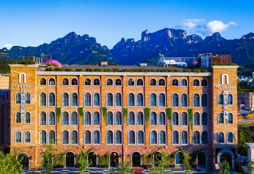 Xiao En Castle Hotel Tianmenshan
