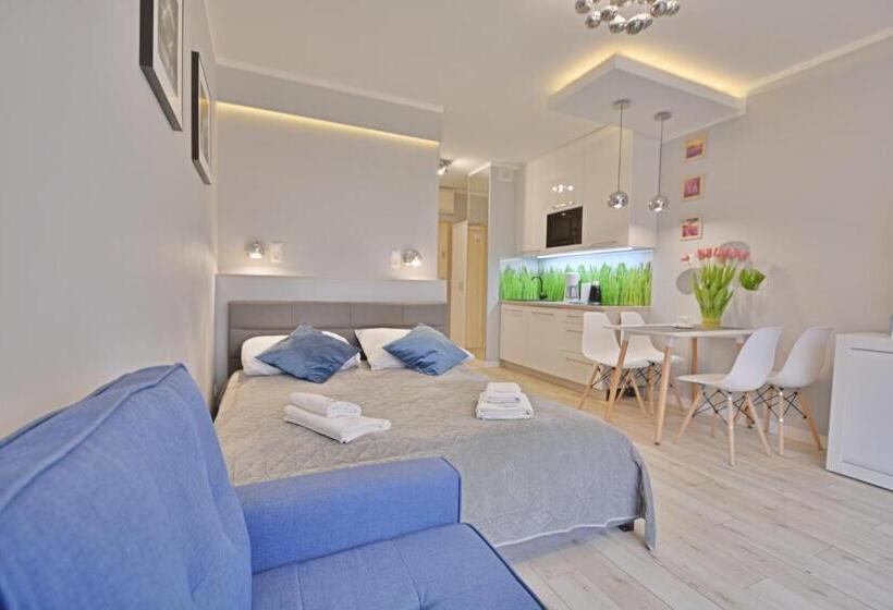 Osiedle Cesarskie Apartamenty   Parking   Apartamenty Bryza